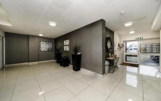 Spacious 2-bedroom Flat, Edgware HA8 - Edgware - 5
