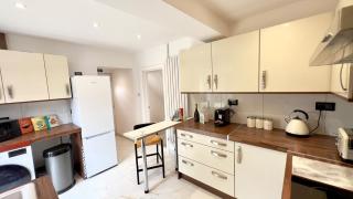 Pearl-Home at Esongrace Stays - Stoke on Trent - 5