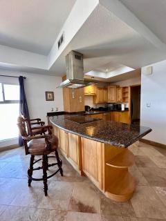 Beachfront condominium Las Palmas - - 6