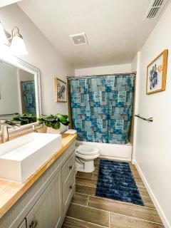 Large Home Near SLC Airport And Downtown - West Valley City - 2