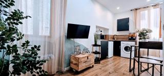studio Zen 2025 Literie neuve clim wifi - Grasse - 4