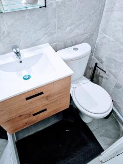studio Zen 2025 Literie neuve clim wifi - Grasse - 3