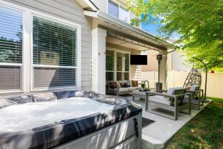 Hole In One Place W Jacuzzi, Ping Pong And Darts - Boise - 7