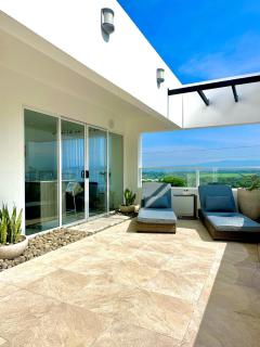 Luxury New apartment! Infinity Pool! Adults only - 8