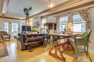 half Mi to Indy Motor Speedway Home with Yard! - Indianapolis - 4