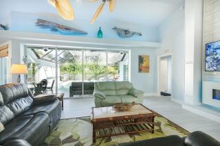 Luxury 3 Bed 2 Bath Home with Pool and Spa - 0