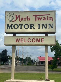 Mark Twain Motor Inn - Elmira - 4