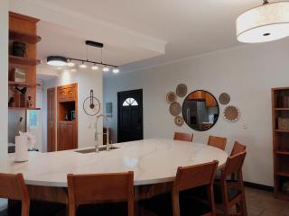Surfside Tower - Ground Floor Condo with Pool, Walk to Potrero Beach - Potrero - 1