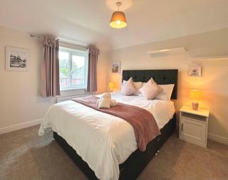 4 Bedroom Full Home Telford - Redhill - 3
