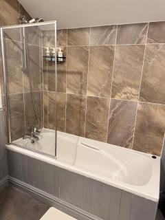 Home away from home - Northampton - 5