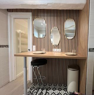 private pool and sauna & wifi - Tolone - 1