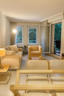 Scandi Design 1BD Apartment - Workspace Parking - Ferme Thibesart - 2