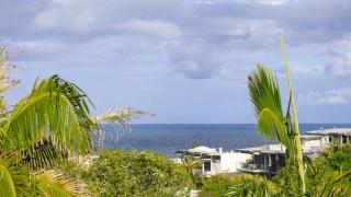 Coastal Luxury at 'Sunshine Central' 3 Bed Penthouse - 8