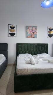 AURA Skanderbeg Square Apartments - Tirana - 9