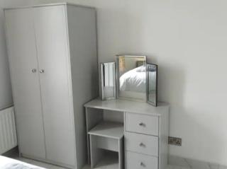 penthouse on the river foyle. foyleview apartments - Derry - 8