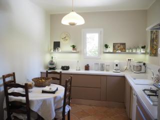 House with Private Pool and Garden, cleaning included - Villes-sur-Auzon - 3
