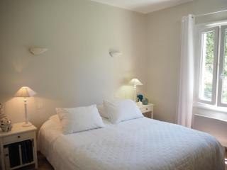 House with Private Pool and Garden, cleaning included - Villes-sur-Auzon - 2