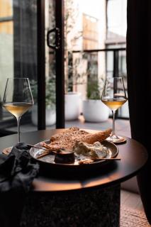 Peaceful City Escape - Revel & Hide - Melbourne - 1