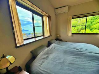 Ocean-View Home in Etajima for Families & Small Groups - - 4