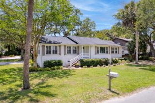 Palms of Hart- 2 Blocks from Beach Dog Friendly - Isle of Palms - 4