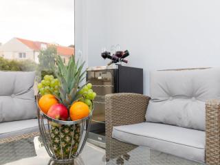 Apartments Tino- Two Bedroom Apartment with Terrace and Sea View A2 - Sutivan - 3