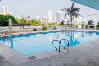 Loft with Island Views Laguito - - 8