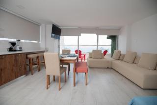 Loft with Island Views Laguito - - 6