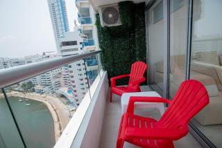 Loft with Island Views Laguito - - 2