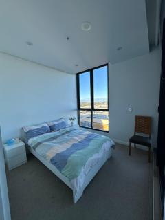 Eastern suburbs apt near beach and airport - 2
