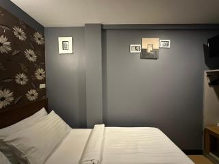 BBHouse Phra Athit - Bangkok - 3