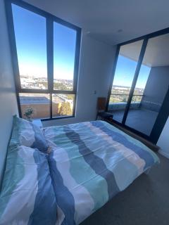 Eastern suburbs apt near beach and airport - 1