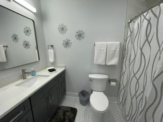 Luxury 4 Bedroom 5 Bath Home in Downtown Indpls - 6