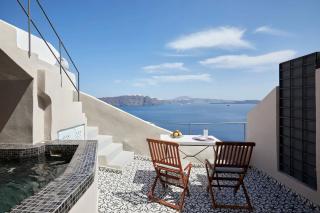 Gorgeous Santorini Villa 1 Bedroom Villa Felicitous Private Hot Tub Stunning Caldera Views Oia - Oia - 4