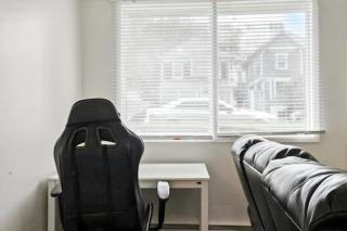 One bedroom mins from stampede grounds - 1
