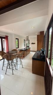 CM14 Beds & Private Pool - 6