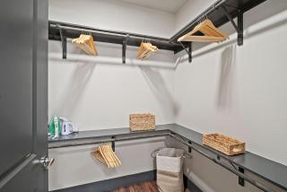 1BR 1B Alongside Q2 and Domain - Austin - 8