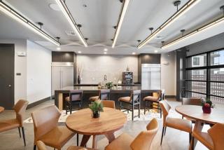 1BR 1B Alongside Q2 and Domain - Austin - 7