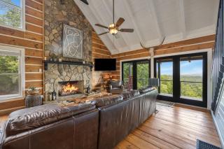 Top of the Mountain Breathtaking Views Hot Tub - Blue Ridge - 1