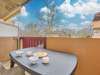 Appartement T1 bis lumineux avec balcon, parking, et Wifi - 2 personnes - FR-1-841-63 - Barbotan-les-Thermes - 3