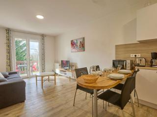 Spacieux T2 rénové, vue nature, balcon sud, Wifi, parking à Barbotan - FR-1-841-54 - 0