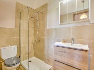 Villa T3 rénovée, jardin arboré, proche station thermale - FR-1-841-52 - Cazaubon - 4