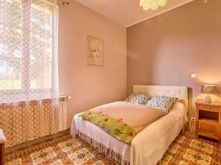 Villa T3 rénovée, jardin arboré, proche station thermale - FR-1-841-52 - 2