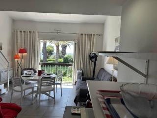 Studio avec mezzanine 6 pers, piscine, parking privé - FR-1-251-868 - Le Lavandou - 9