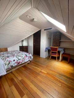 Linda guesthouse - Vancouver - 8