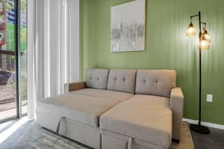 Centric 2BR In HEART of DTPHX Free Parking & Pool - Phoenix - 4