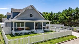 Pet-Friendly Pool Bayside Coastal Cottage - Town Bank - 7
