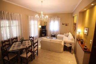 Enchanting Ipsos Haven 3 Bedrooms Villa Magia Al Fresco Dining Steps From The Beach - Ýpsos - 5