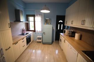 Enchanting Ipsos Haven 3 Bedrooms Villa Magia Al Fresco Dining Steps From The Beach - Ýpsos - 4
