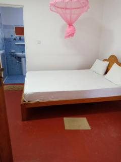 U new guest house - Nilaveli - 7