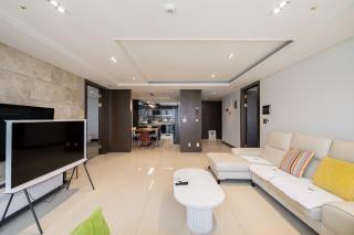 2400sqft On the Beach for big family & Bexco - 0